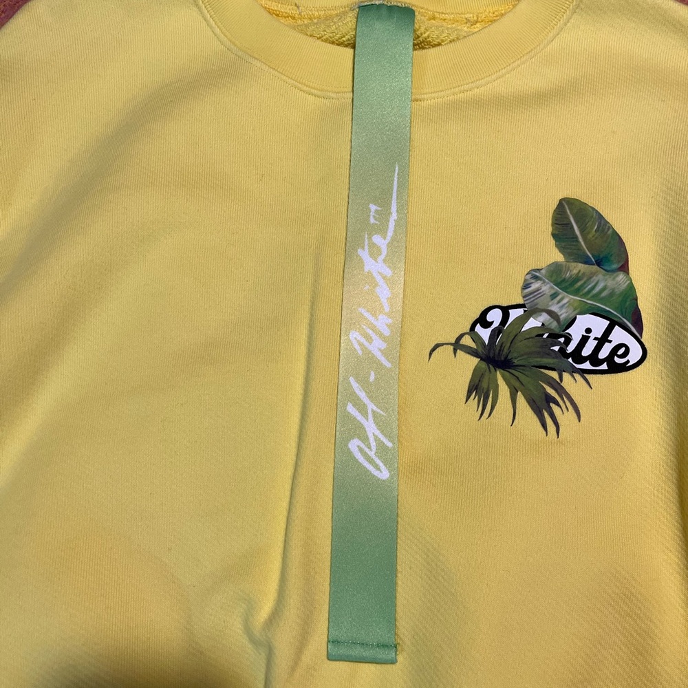 Off-White Yellow Sweatshirt with Leaf Design - Picture 6 of 9